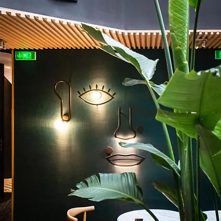 Du Ministère 4* Parigi