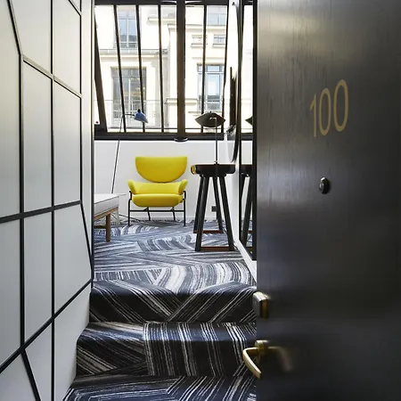 Du Ministère Hotel 4*