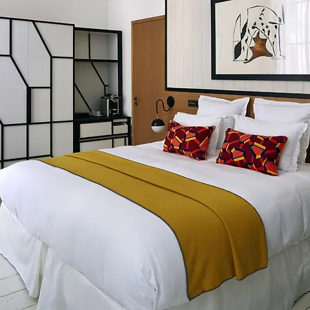 Hotel Du Ministere 4*